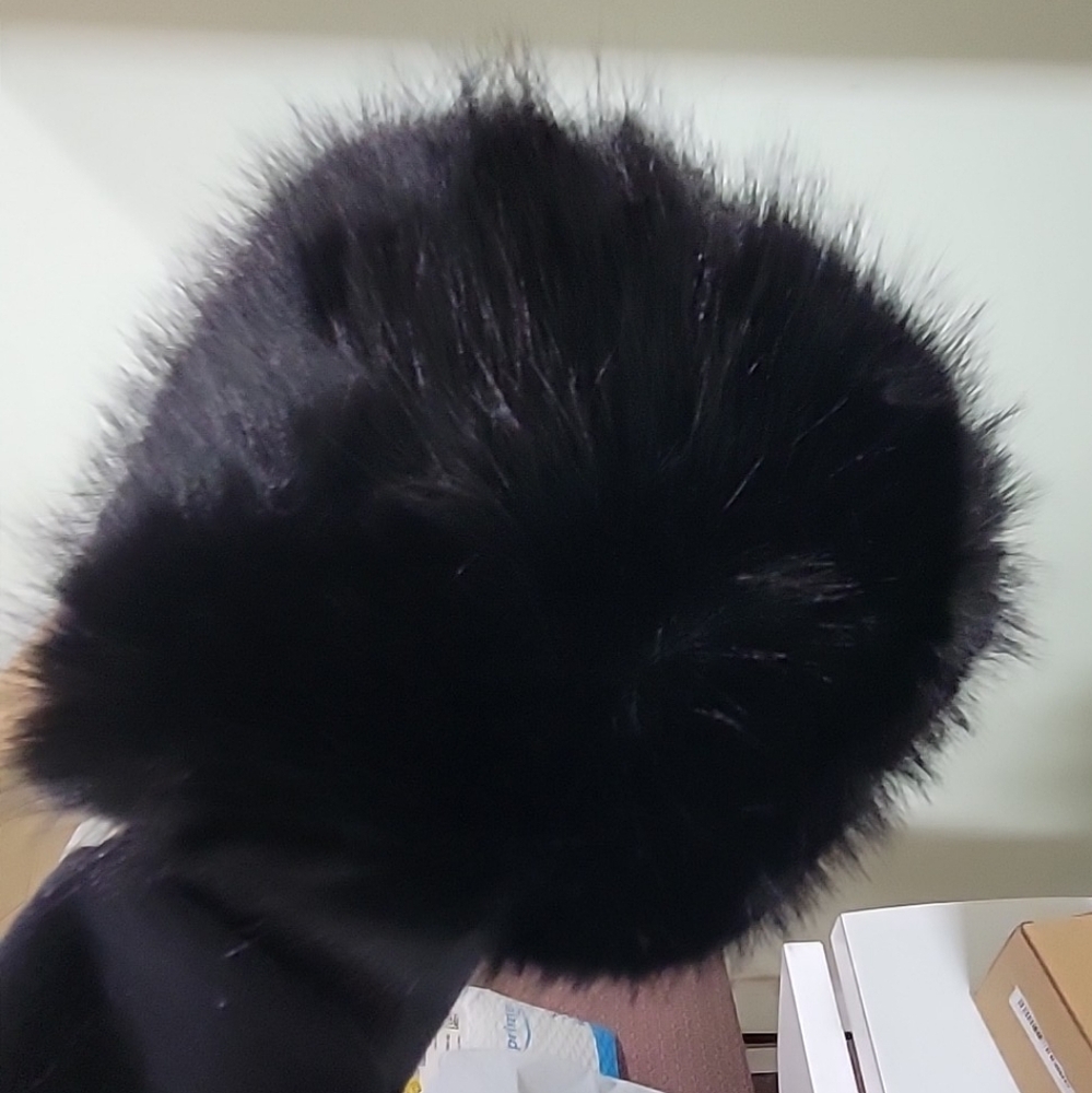 Flash Sale Elegant Russian Black faux mink Fur Hat 💕 warm!! - Picture 4 of 7